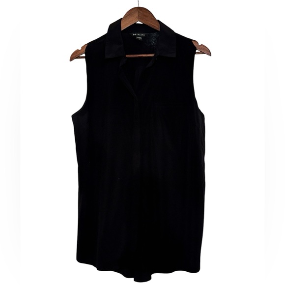 Set of 2 Athleta Urbanite II Women’s Button Up Tanks in Ivory & Black Size Large - Picture 4 of 6